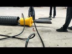 Attrezzature per la rottura di condotte