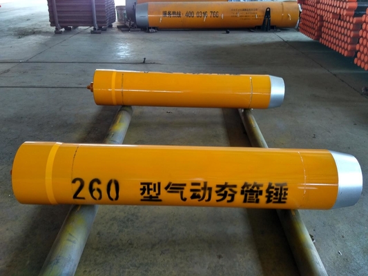 Attrezzature specializzate per il ramming di tubi e martello per tubi necessari per la costruzione semplice