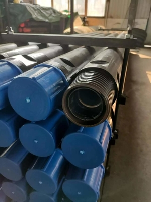 Tubo di perforazione per pozzi d'acqua con diametro esterno 114 mm 4 1/2&quot; Filettatura Remet nera